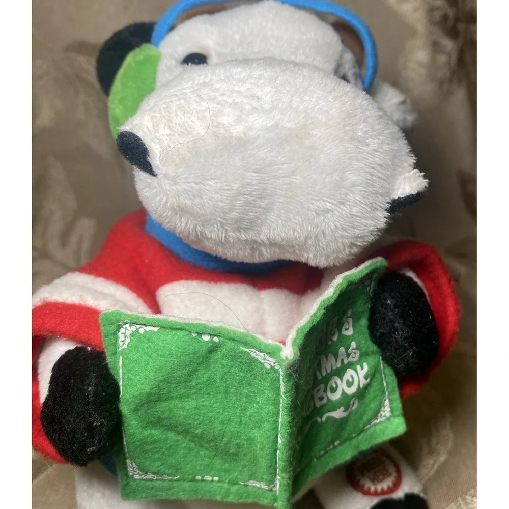 Sound N Light Animatronics Christmas Cow Mooing Moo Caroling Carols Critter